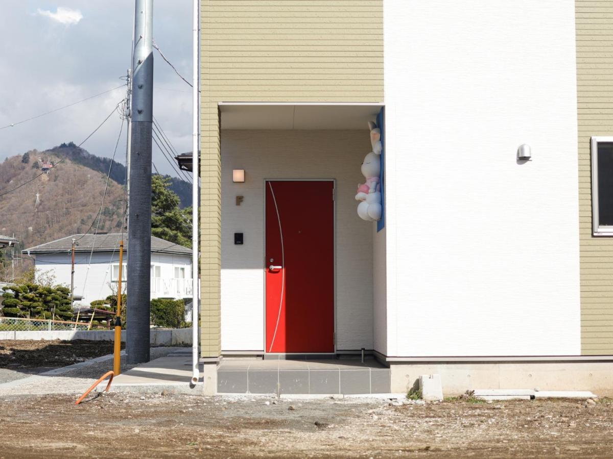 貸別荘 ウサギの郷 Fujikawaguchiko Exteriör bild